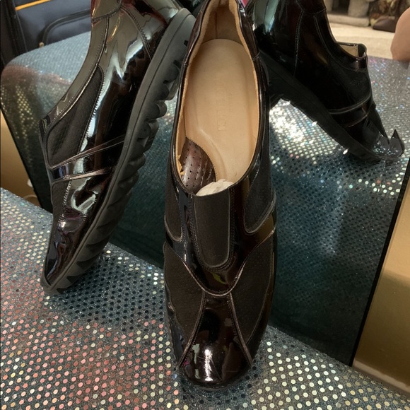 Shoes-Hovercraft black patten leather slip on shoes NWOT, 9 - Picture 2 of 9